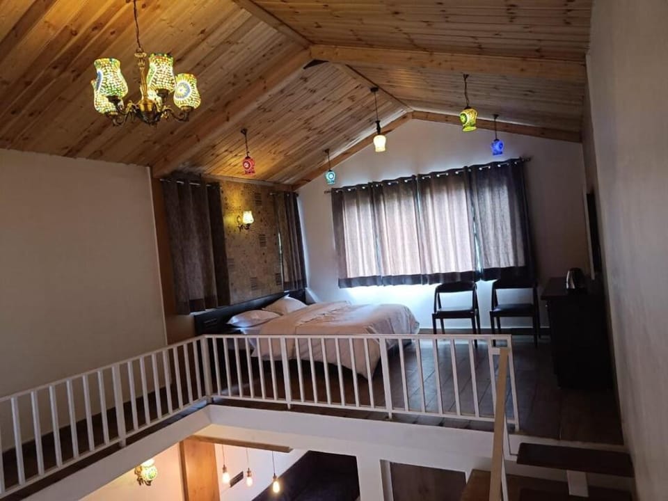 Aranyam Hills Hotel in Uttarakhand