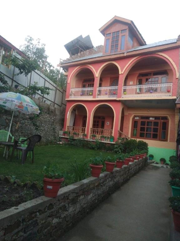 Wani Guest House Bed and Breakfast in India