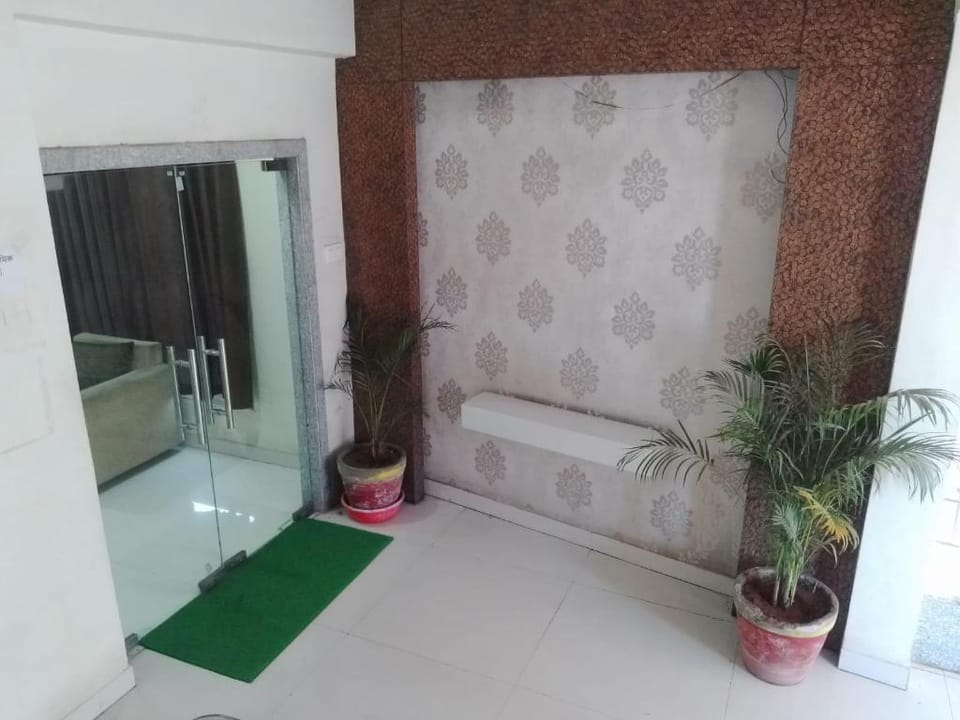 Hotel Saket Hotel in Maharashtra