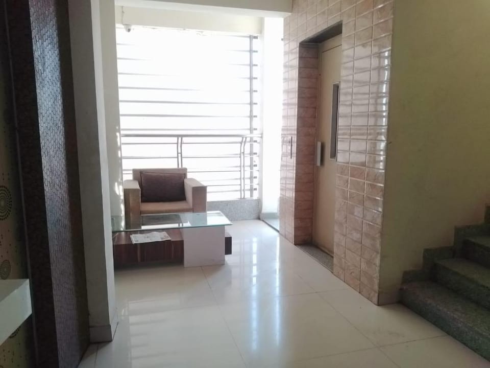 Hotel Saket Hotel in Maharashtra