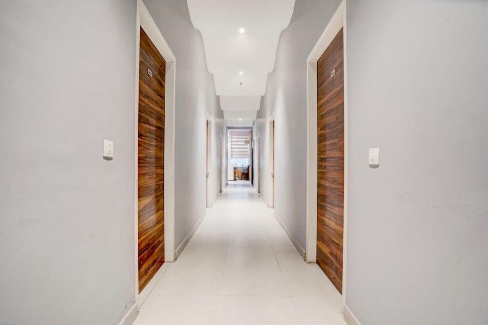 Super Townhouse Red Cross Amritsar Formerly Amar Villa Hotel in Punjab, India