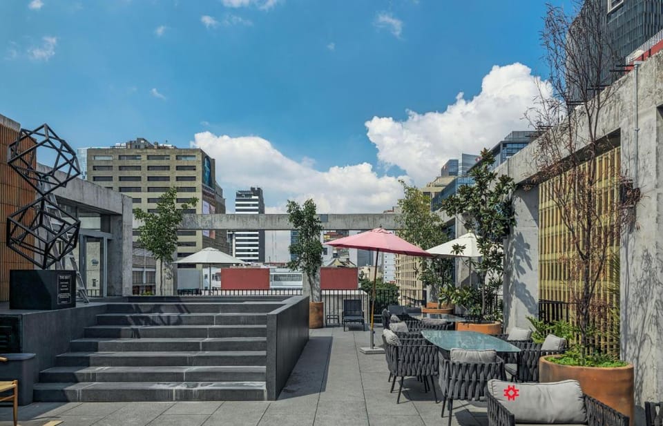 Kukun Londres Juarez Apartment in Mexico City