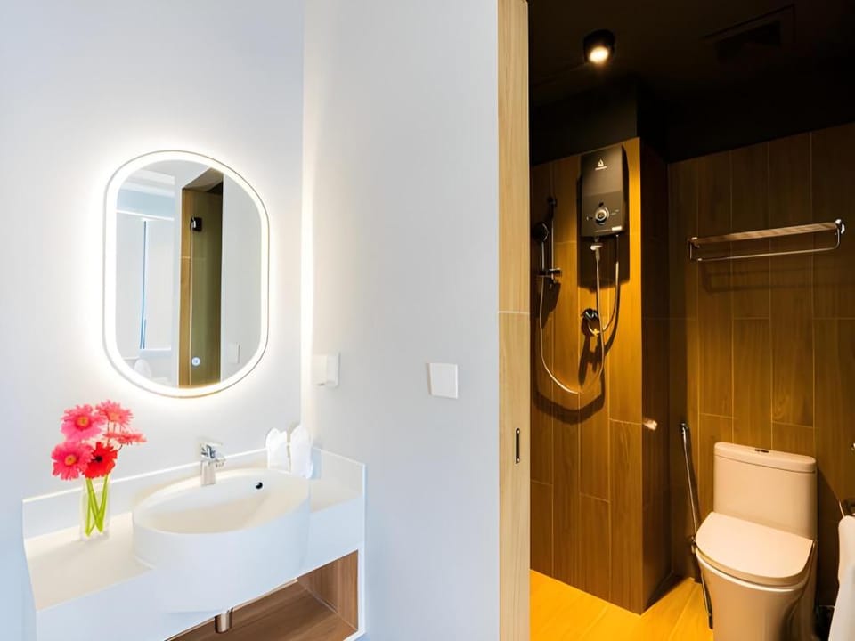 Emerald Hotel Residence Hostel in Phnom Penh Province