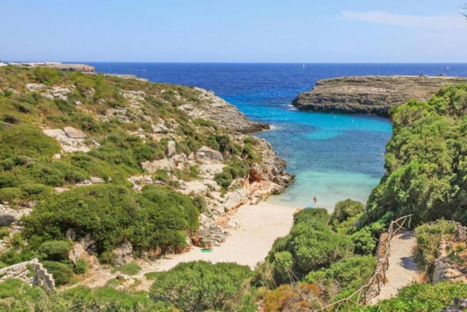 Villa Eugenia Large Private Pool AC WiFi Villa in Balearic Islands