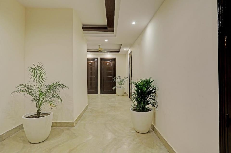 Townhouse DSR SECTOR 19 Hotel in Noida