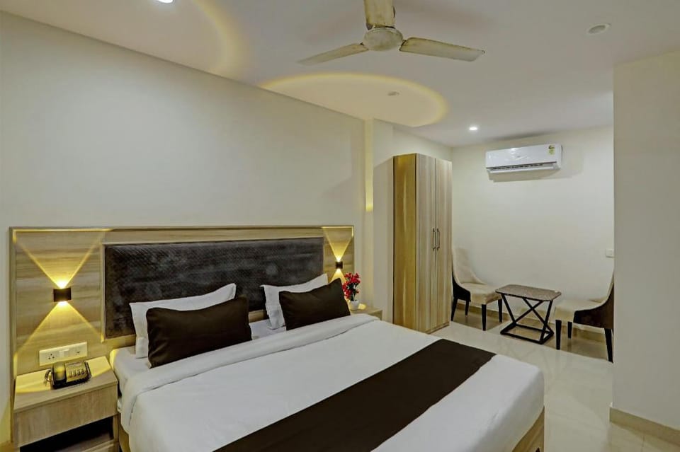 Townhouse DSR SECTOR 19 Hotel in Noida