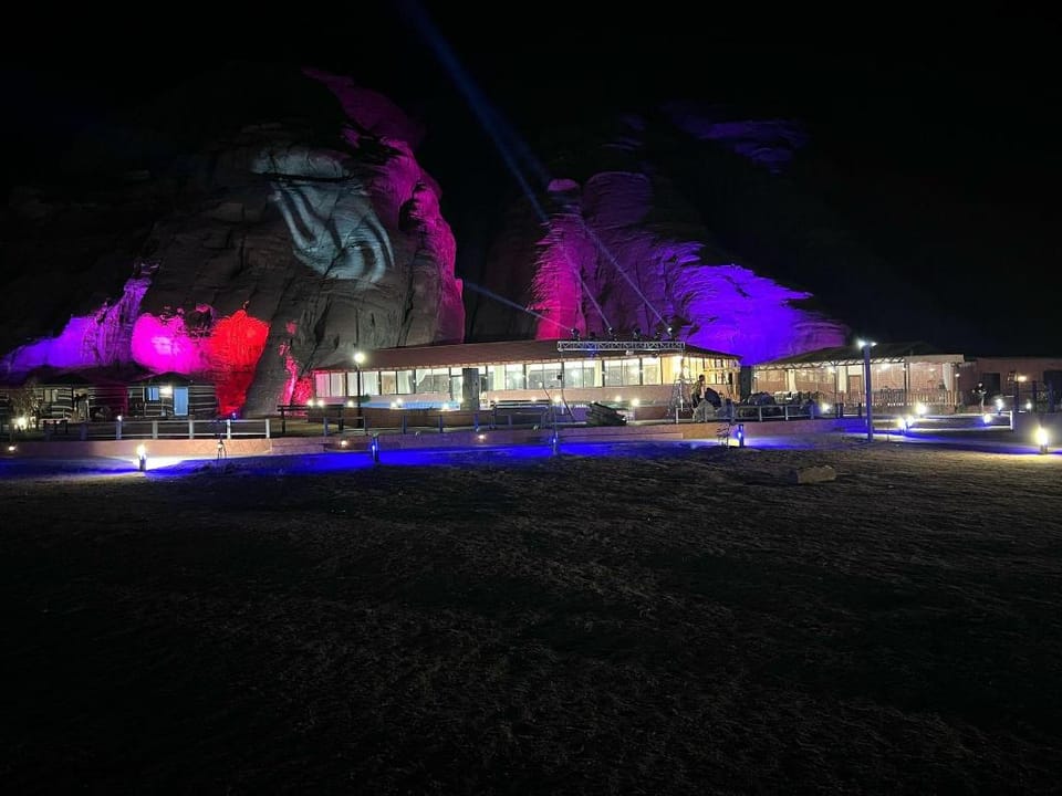 Shell Luxury Camp Hotel in South District