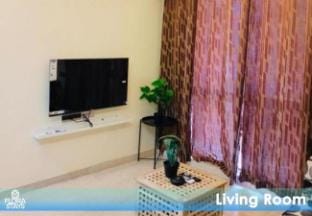 1BR Service apartment in BKC by Florastays Apartment in Mumbai
