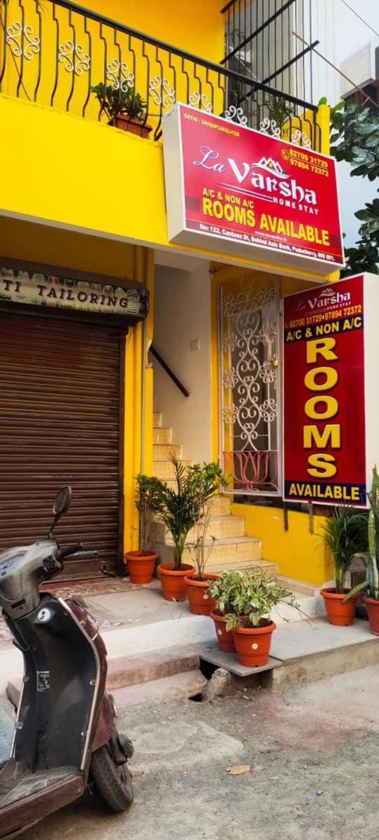 La Varsha Home Stay Villa in Puducherry