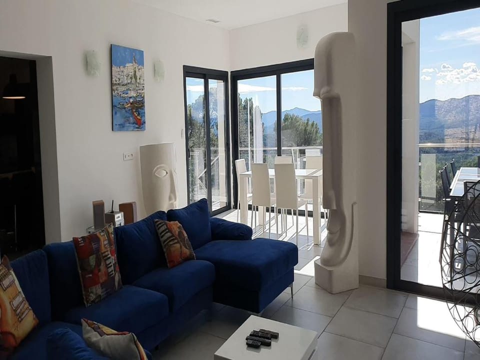 Villa in Lorgues with Private Pool Villa in Lorgues