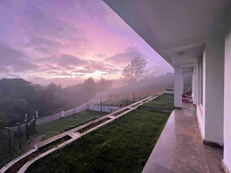 Spring Cottage Hotel in Tamil Nadu