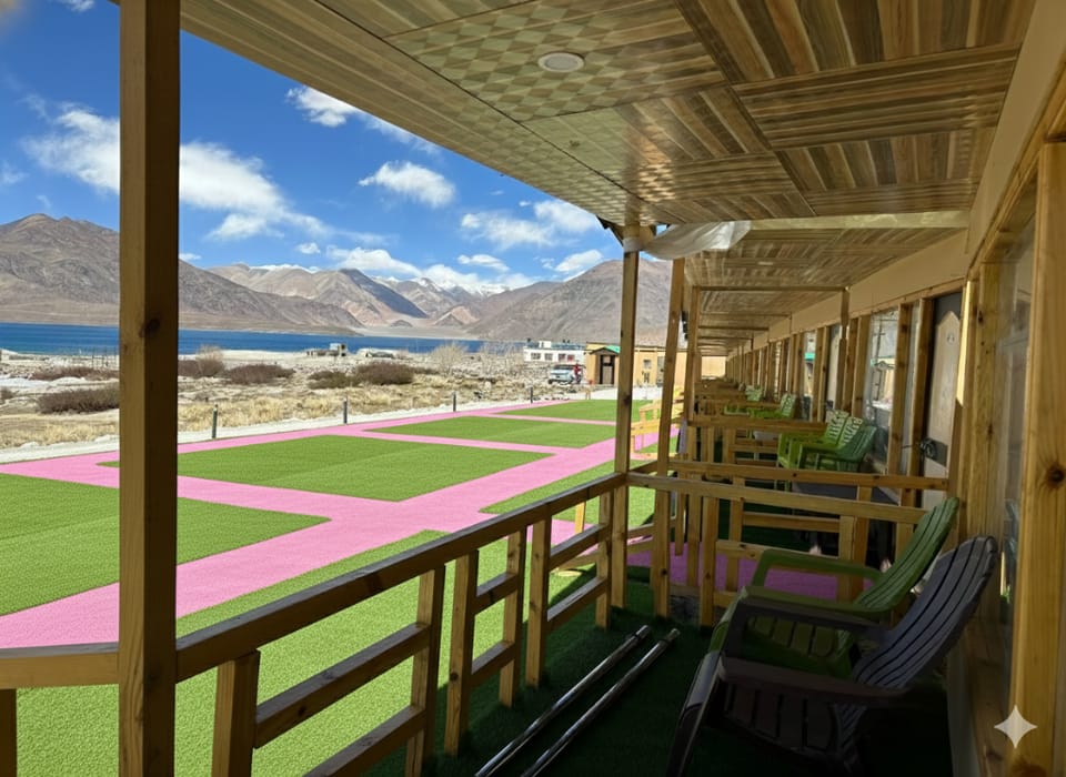 Pangong Pearl Campground/ 
RV Resort in India