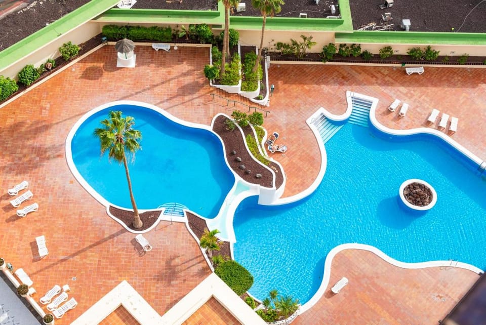 Paraiso Sea Breeze Suite Apartment in Canary Islands