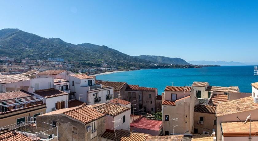 Terrazza Mandralisca by Wonderful Italy Apartment in Cefalu