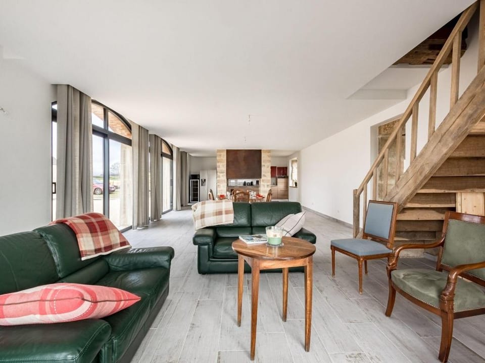 Holiday Home in Cercy-la-Tour with Terrace Vacation rental in Bourgogne-Franche-Comté