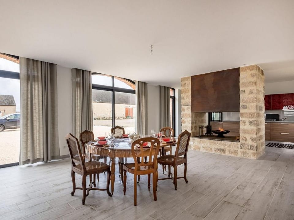 Holiday Home in Cercy-la-Tour with Terrace Vacation rental in Bourgogne-Franche-Comté