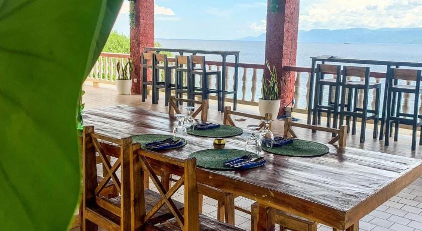 Wuthering Heights Bed & Breakfast by the Sea Bed and Breakfast in Central Visayas