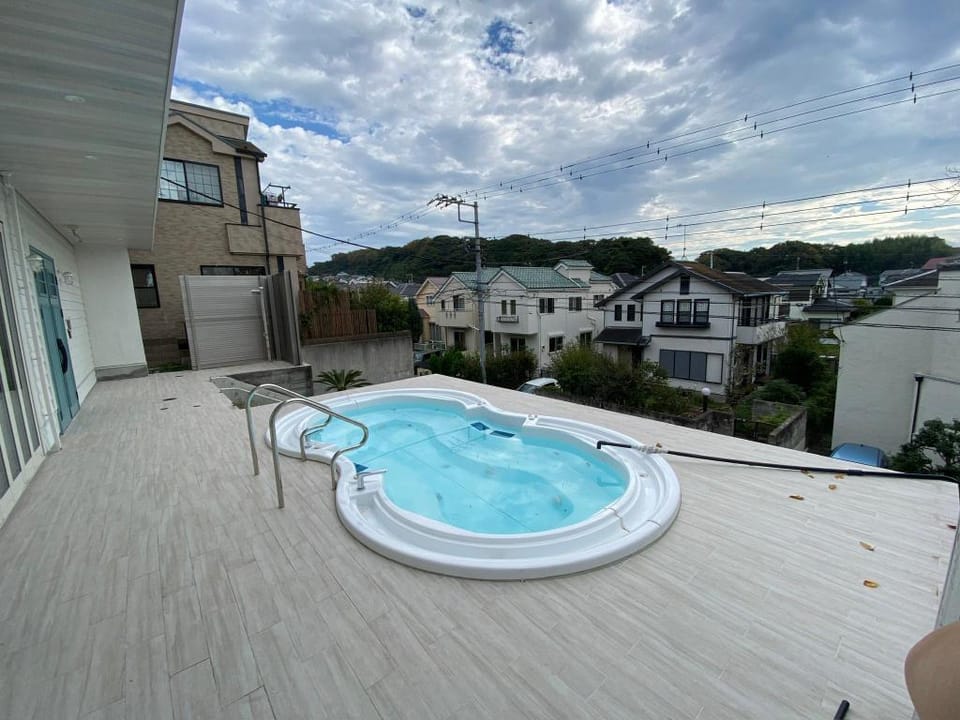 Hale Kotsubo KARAOKE＆SPA Villa in Kanagawa Prefecture