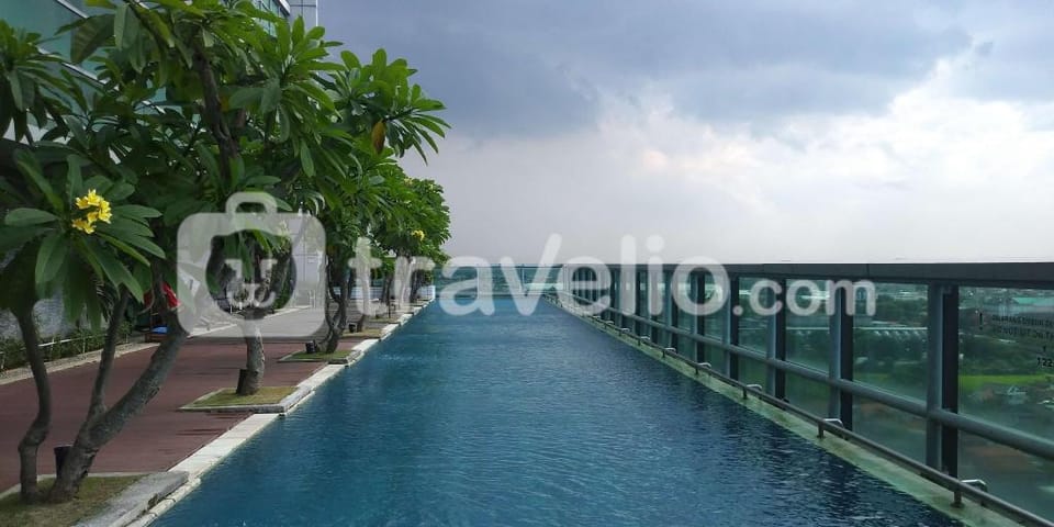 Homey 1BR Aryaduta Residence Surabaya By Travelio Apartment in Surabaya