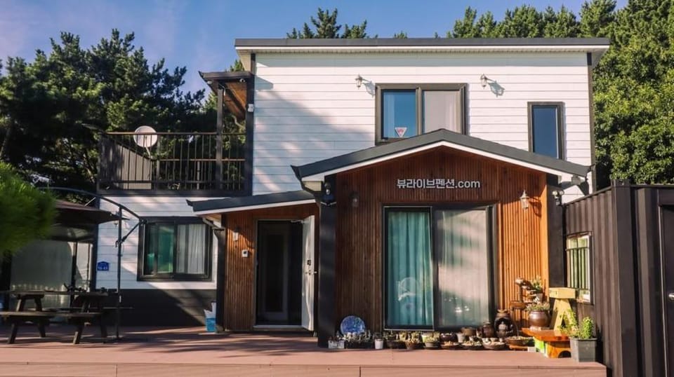 View Live Pension Bed and Breakfast in South Korea
