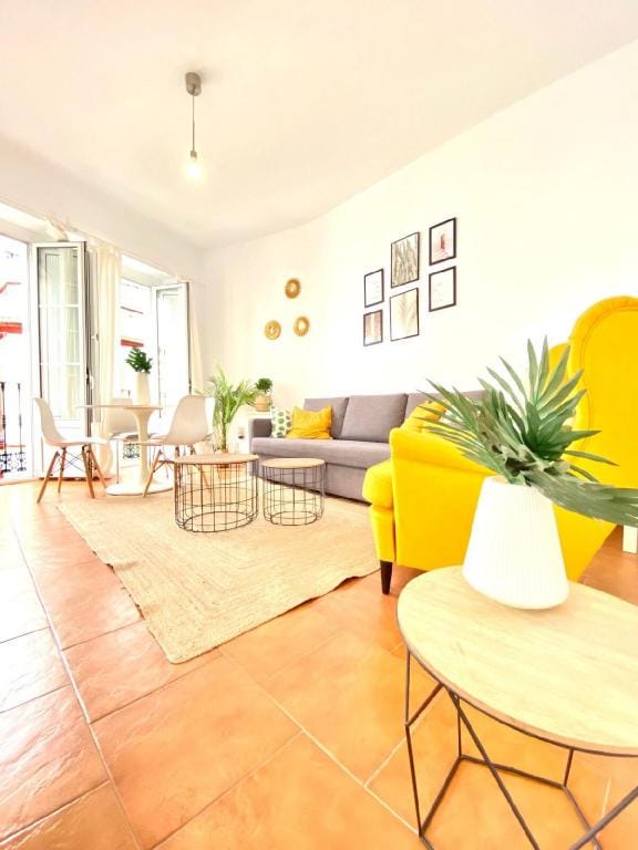 Comfortable studio old town+Parking optional Vacation rental in Seville