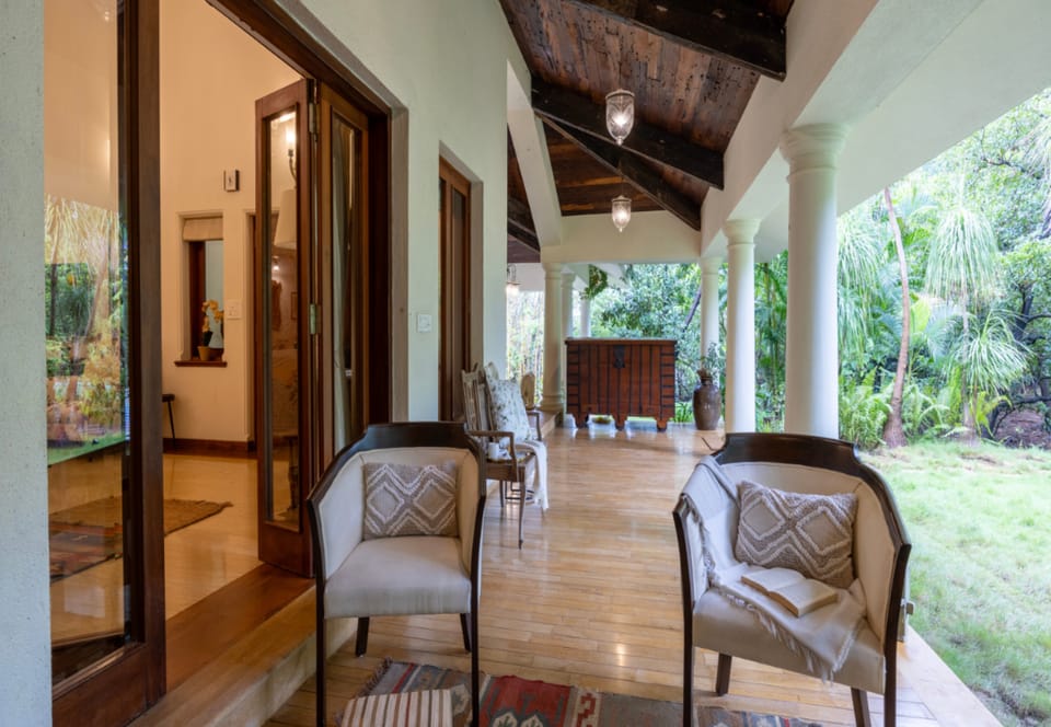 Emerald Leaf - Villa Nolina Villa in Maharashtra