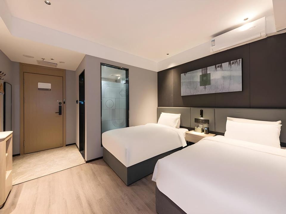 Thank Hotel Beijing Changping Xiguan Huandao Hotel in Beijing