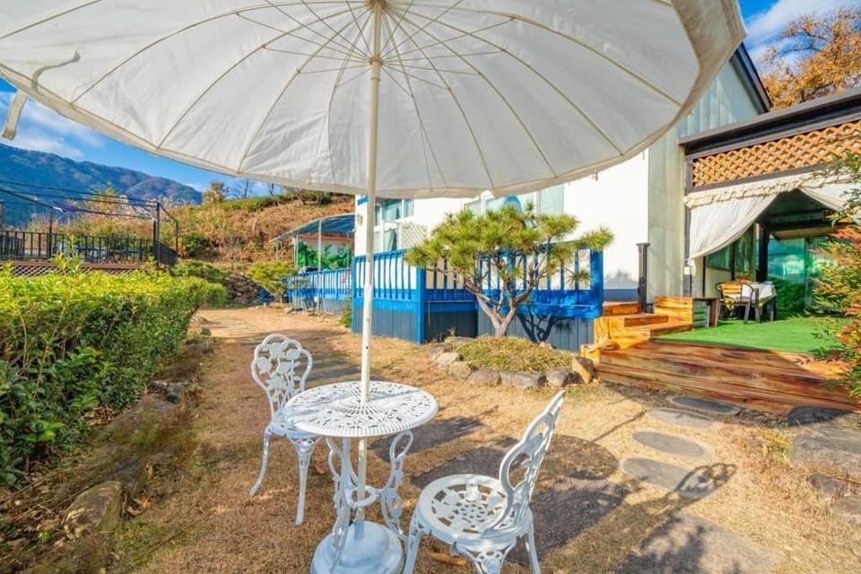 Emotion Pension Bed and Breakfast in South Korea