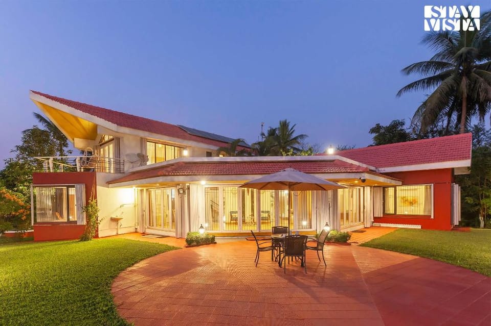 StayVista at Waterway Retreat Villa in Maharashtra