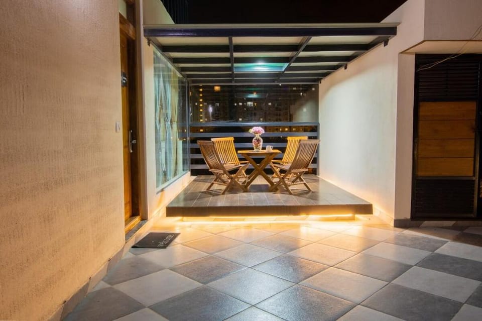 Awesome 2bhk on 3rd floor Apartment in Bengaluru