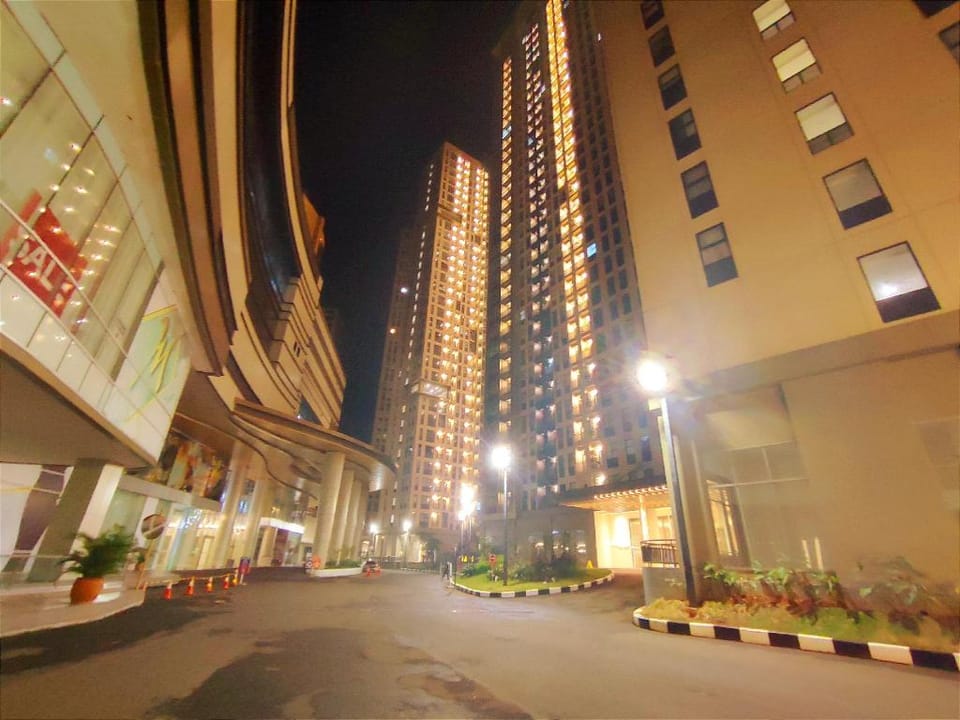 Trans Park Cibubur Apartemen By MITRA PROpertindo Hotel in West Java