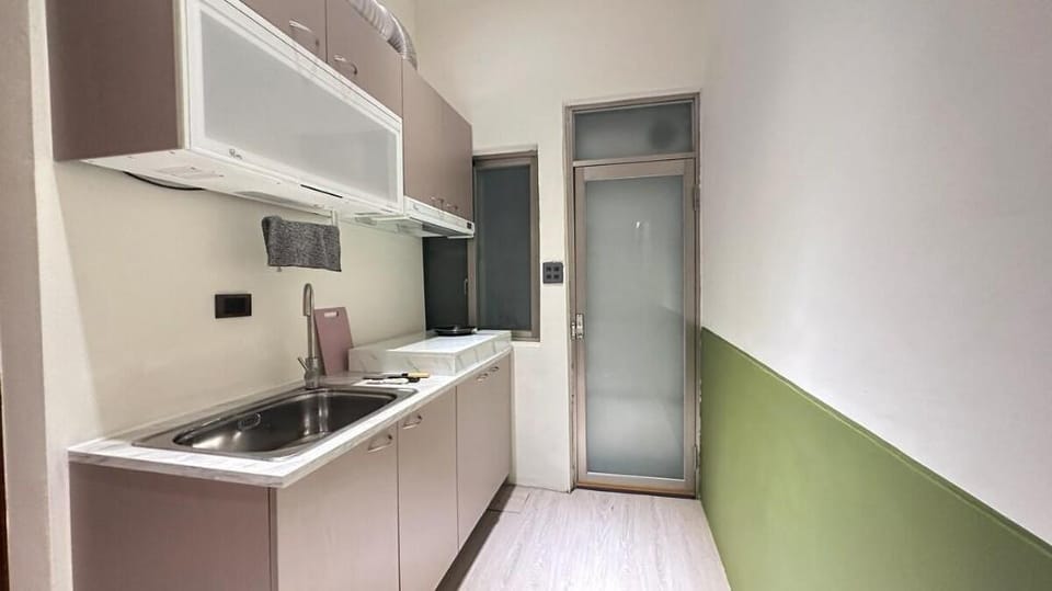 Chizozo Lin Sen Hall for 2-4 Persons - 5 Minutes Walk from Central Park Metro Station Vacation rental in Kaohsiung