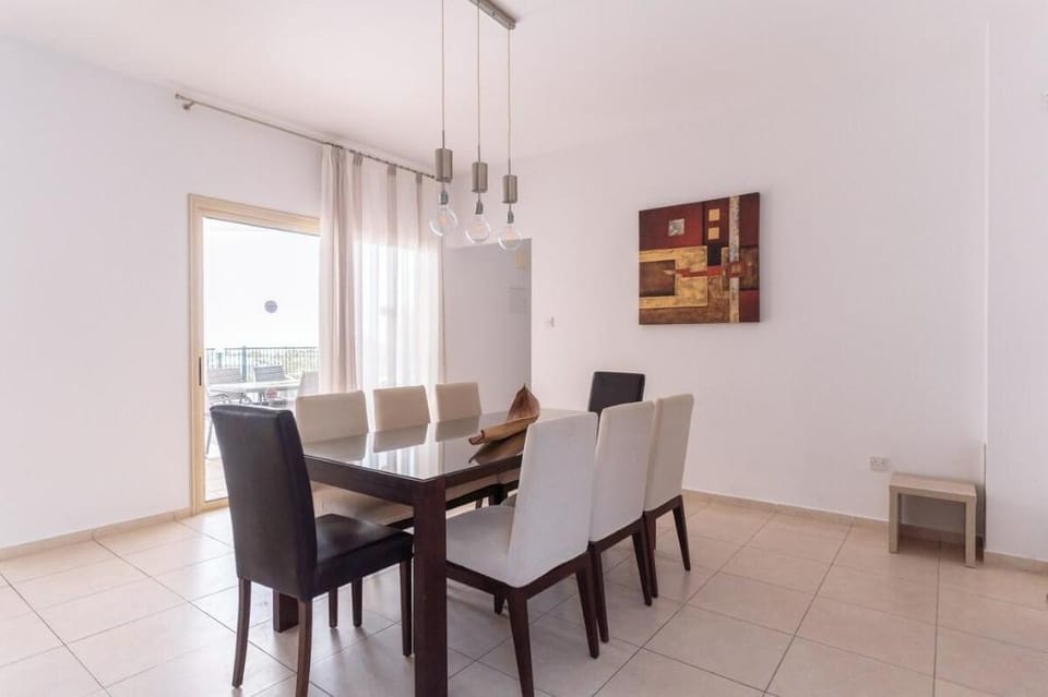Eframia Ena - Deluxe 3 bedroom with Private Pool Villa in Peyia