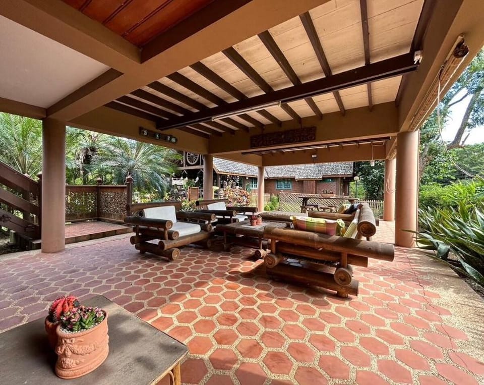 In the midst of nature @ Local Spa&Massage Cottage Vacation rental in Thailand