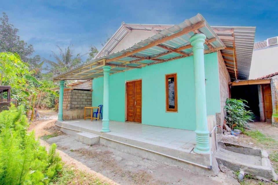 Hotel O Hadi Homestay Syariah Hotel in Special Region of Yogyakarta