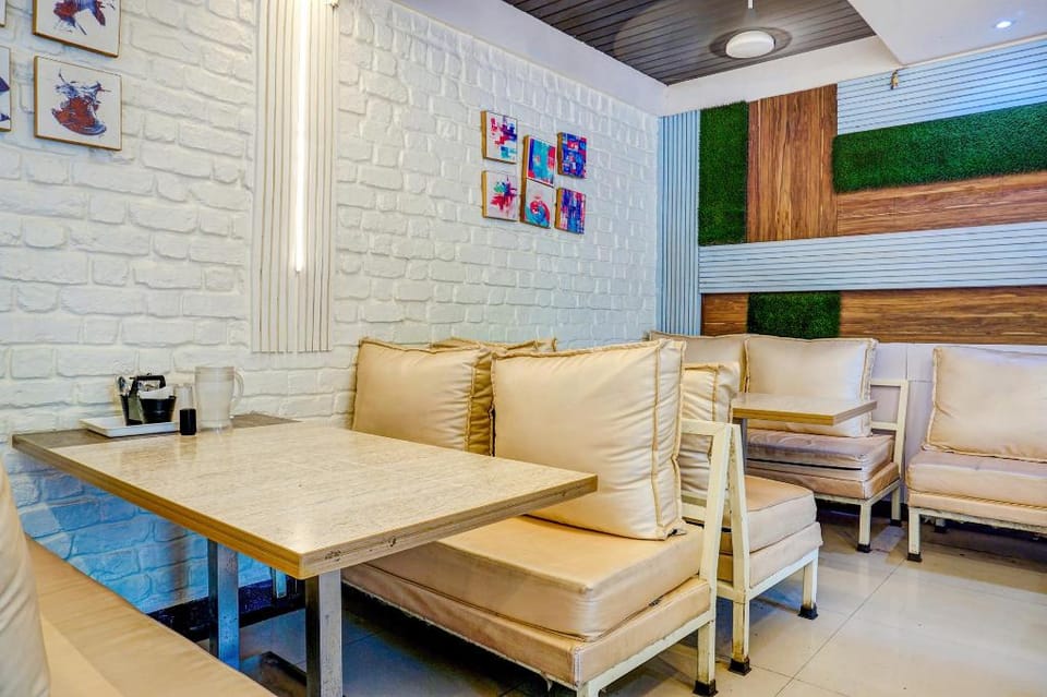 Via Tulsi Park Hotel in Maharashtra