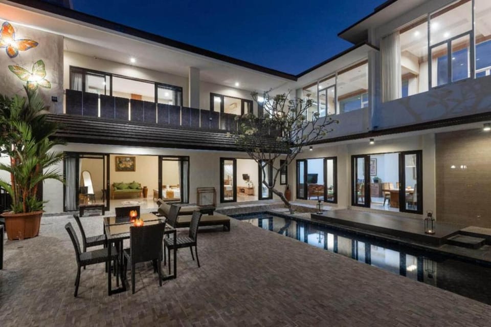 Belvilla Elegant Luxury Pandawa Beach Vacation rental in Kuta Selatan