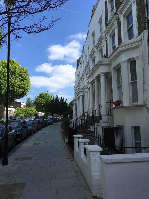 Newly Refurbished 2-bedroom Flat in Notting Hill Apartment in City of Westminster