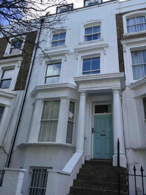 Newly Refurbished 2-bedroom Flat in Notting Hill Apartment in City of Westminster
