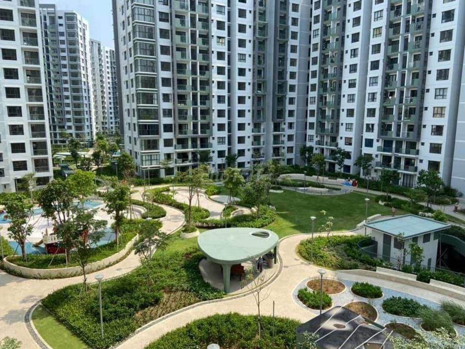 Tận hưởng Căn Duplex 2 tầng đẹp nhất Celadon City Apartment in Ho Chi Minh City