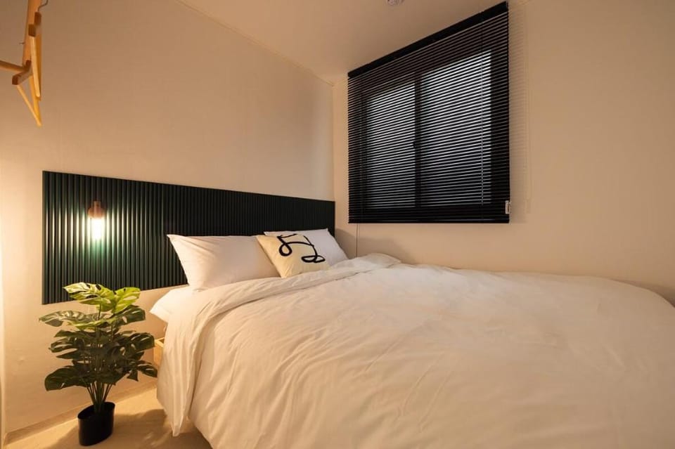 New! 구의역7분/침실2개/Netflix/건대입구/잠실/성수/어린이대공원 Vacation rental in Seoul