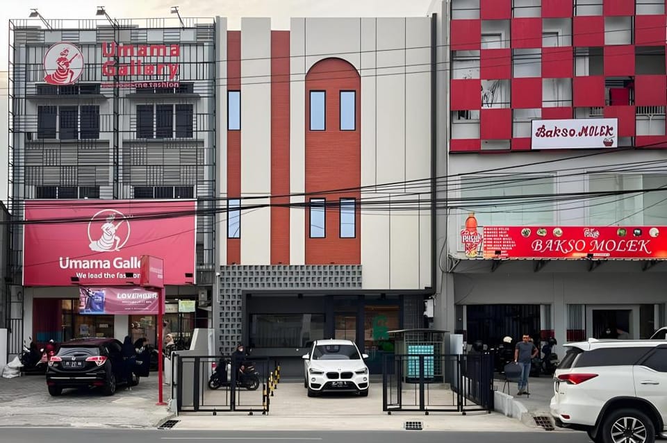 RedDoorz Plus @ Kedaton Lampung Hotel in Indonesia