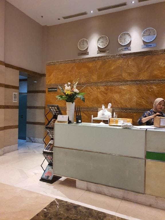Central Park Clean Cozy Relax Access to Mall Apartment in Jakarta