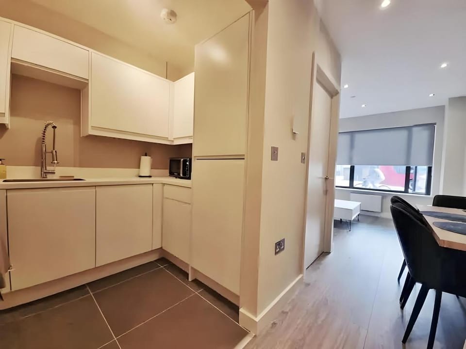 Charming  1BR near Shard, Elephant & Castle Apartment in London Borough of Southwark