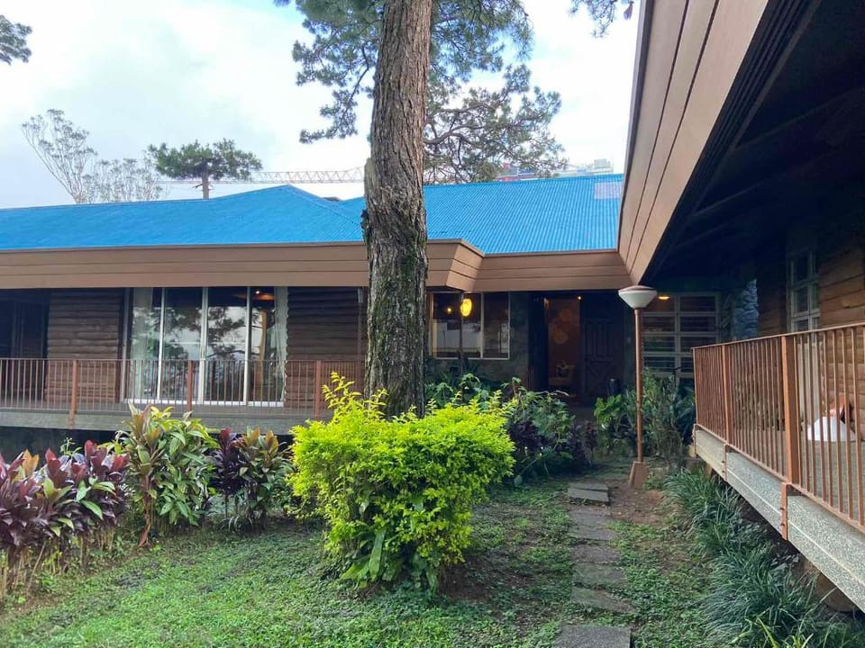 Royale Parc Inn and Suites Baguio Hotel in Baguio