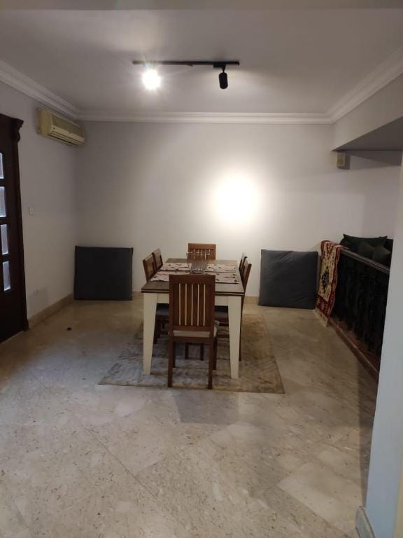 Orange apartment  Vacation rental in Cairo