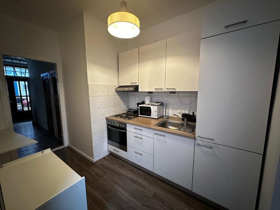 Kapitän Dallmannstr. 25  ( EG Erste Tür Rechts )  Apartment in Bremen