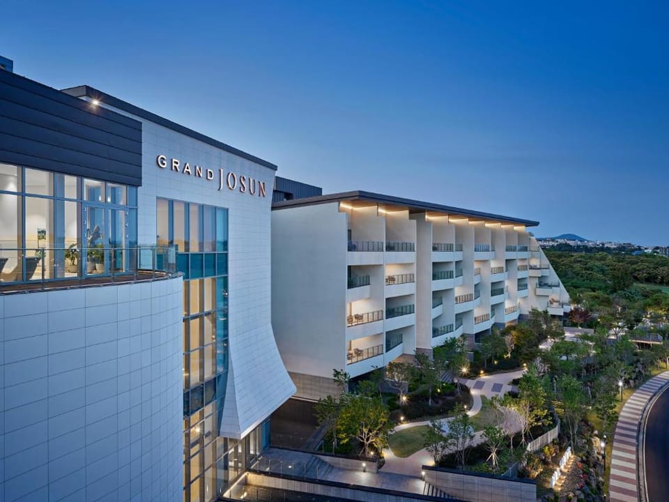 Grand Josun Hill Suite Hotel in South Korea