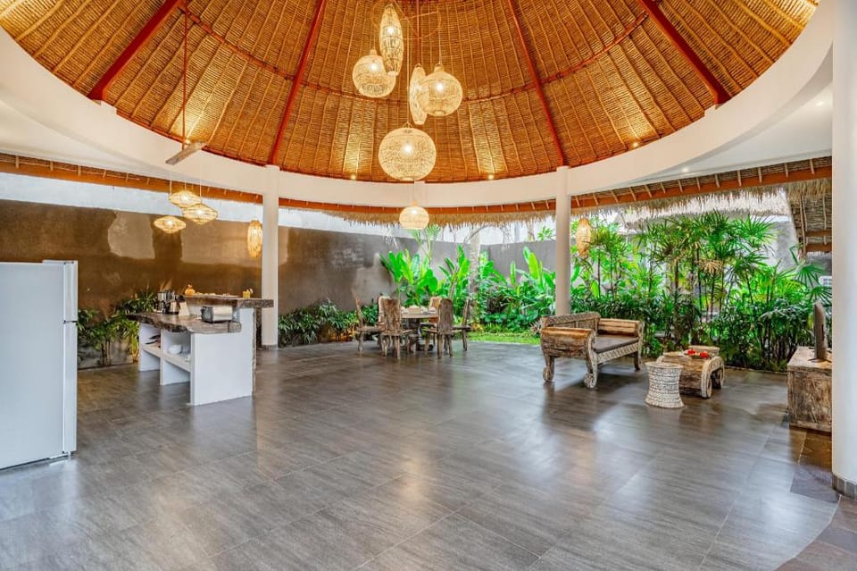 Brand New luxury 3BR Villa Ethnic Ubud #2 Villa in Ubud