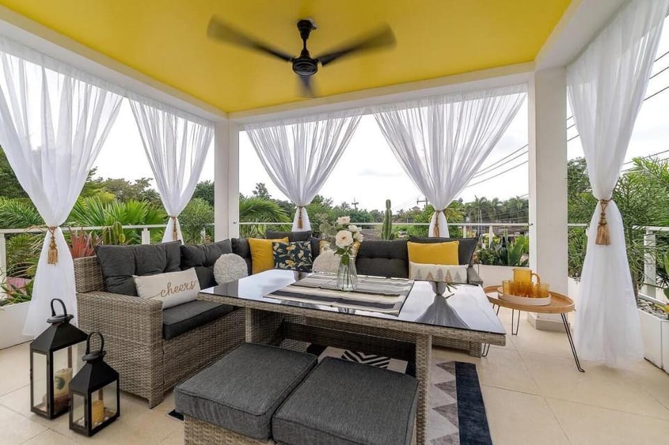 Luxurious and Playful 5 Bedroom Pool Villa (CC) Villa in Pattaya City